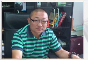 人物圖片-亞洲金屬